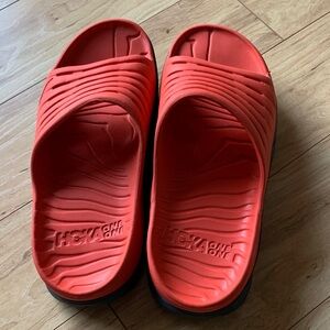 Hoka One One Ora Recovery Vibrant Red Slides unisex